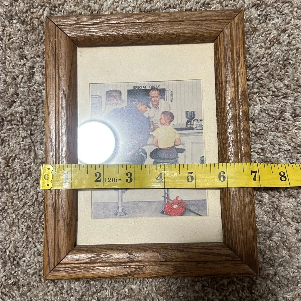 Norman Rockwell Oak Brown‎ Picture Frame